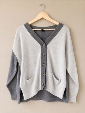 Knot Sisters Two-Tone Grey Color-Block V-Neck Button-Down Cardigan Sweater